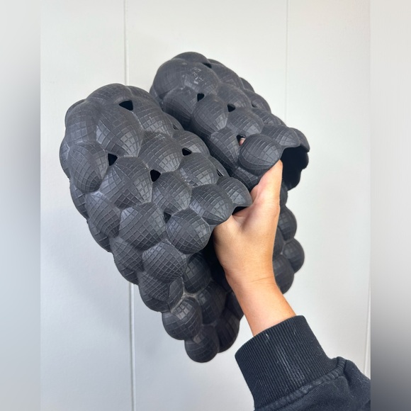 Bubble Slides - Picture 4 of 5